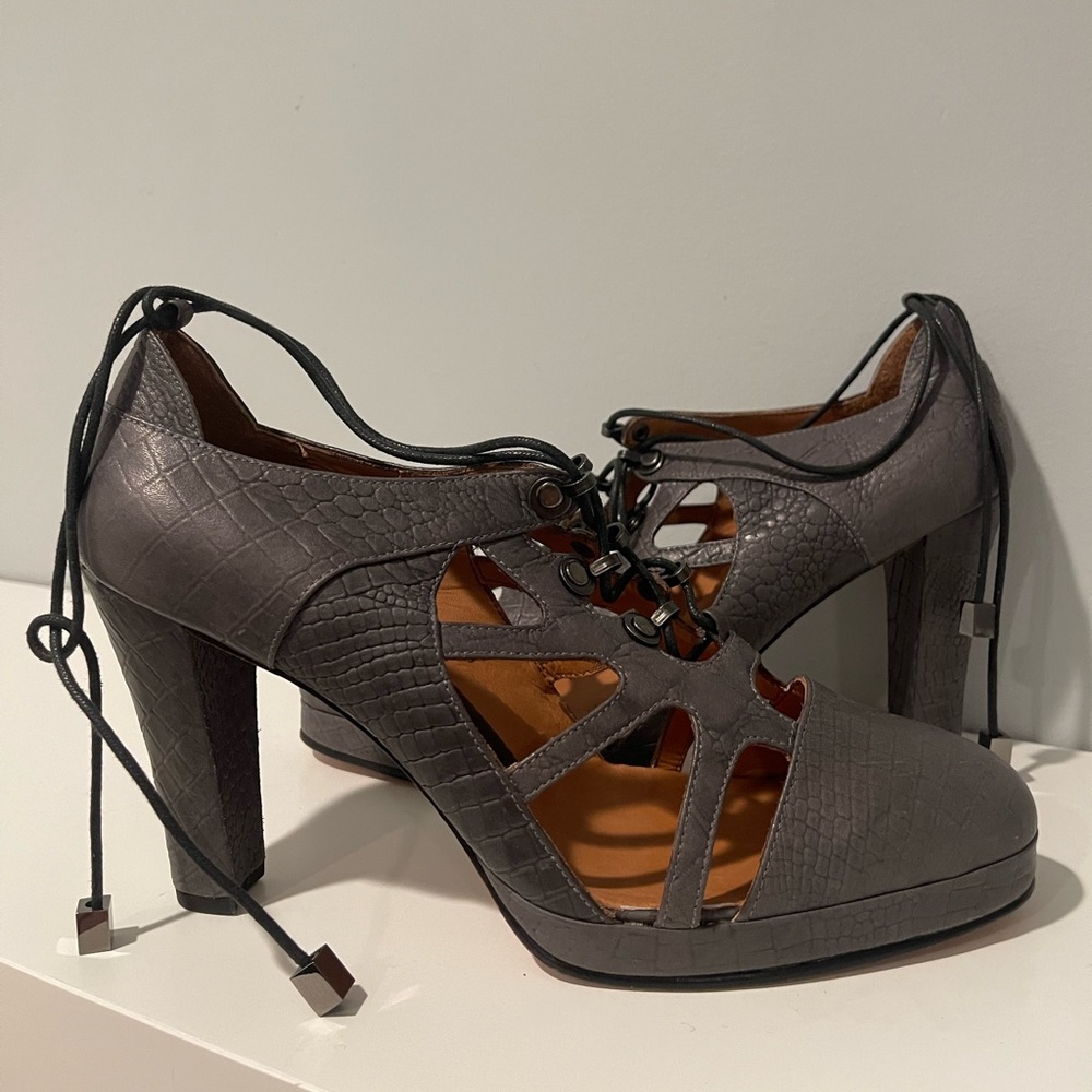 Woman shoes, lace up, Leather
Hand made